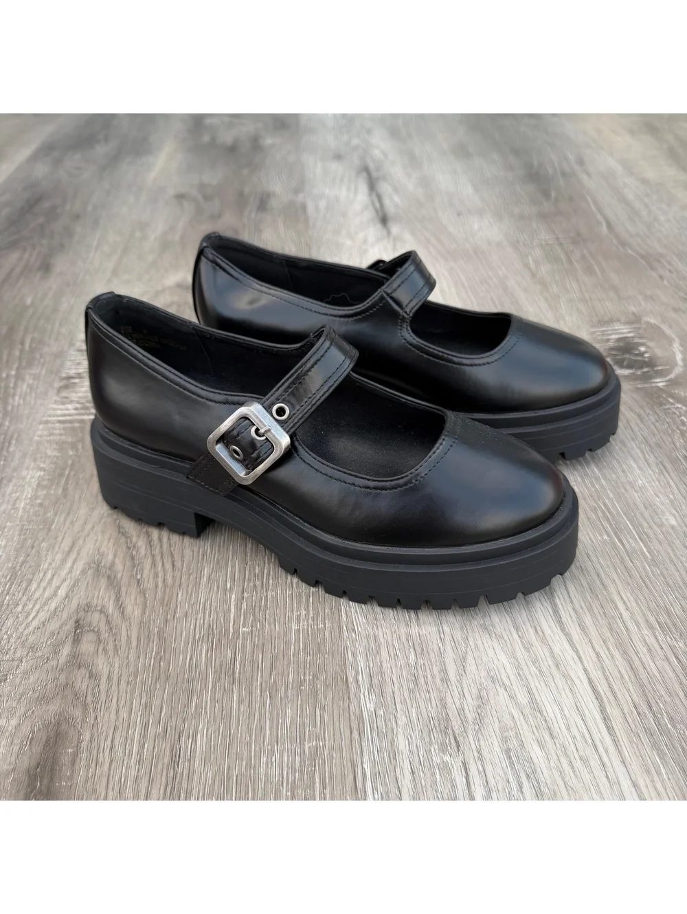 Lulus Black Rawley Black Mary Janes New size 6